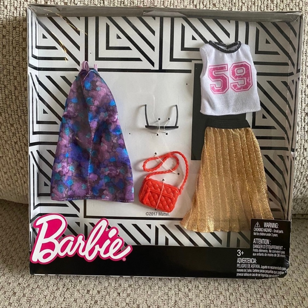 Brand New Barbie doll clothes